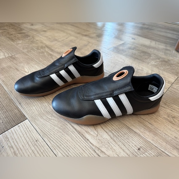Adidas Originals Taekwondo Mei leather sneakers - Picture 6 of 10